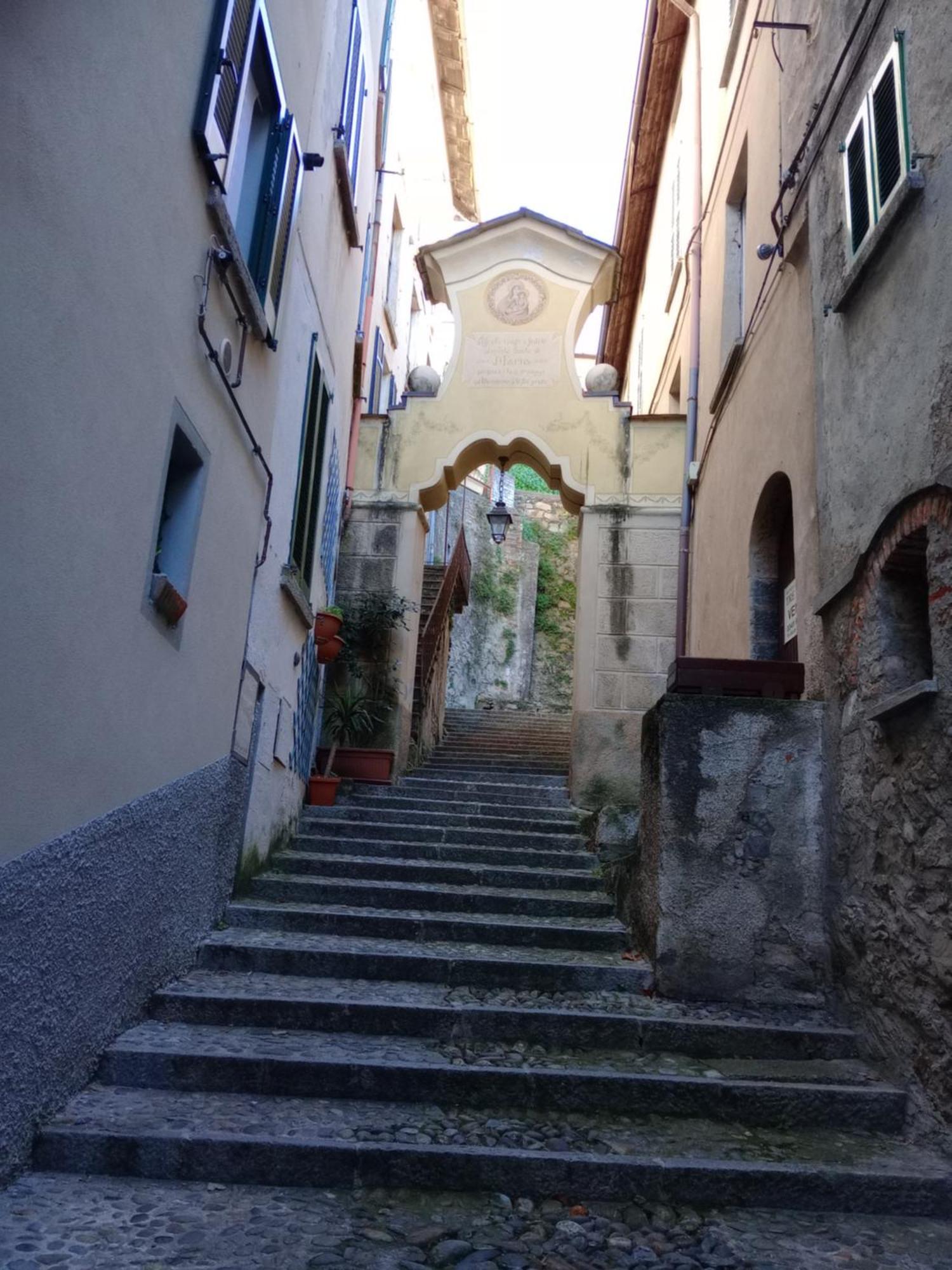 La Mimosa Di Bellano Apartment Exterior photo